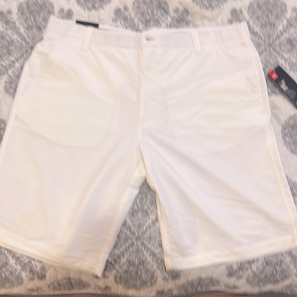 Under Armour NWT White Shorts